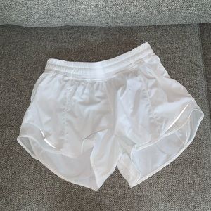 White lululemon hotty hot shorts!